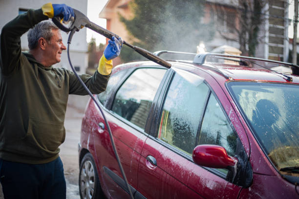 Best Roof Pressure Washing  in Stuart, VA